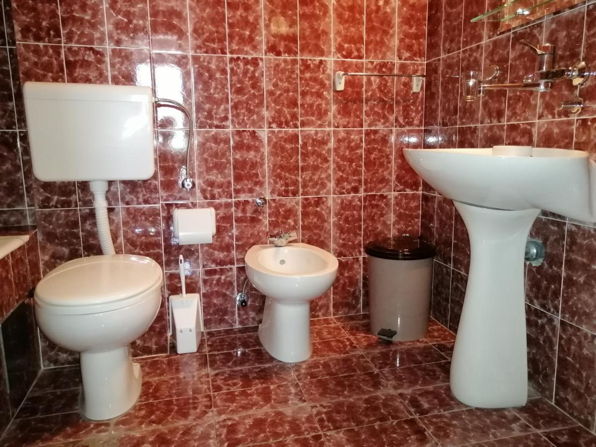 Lovely Apartment With Big Terrace In Будва Экстерьер фото