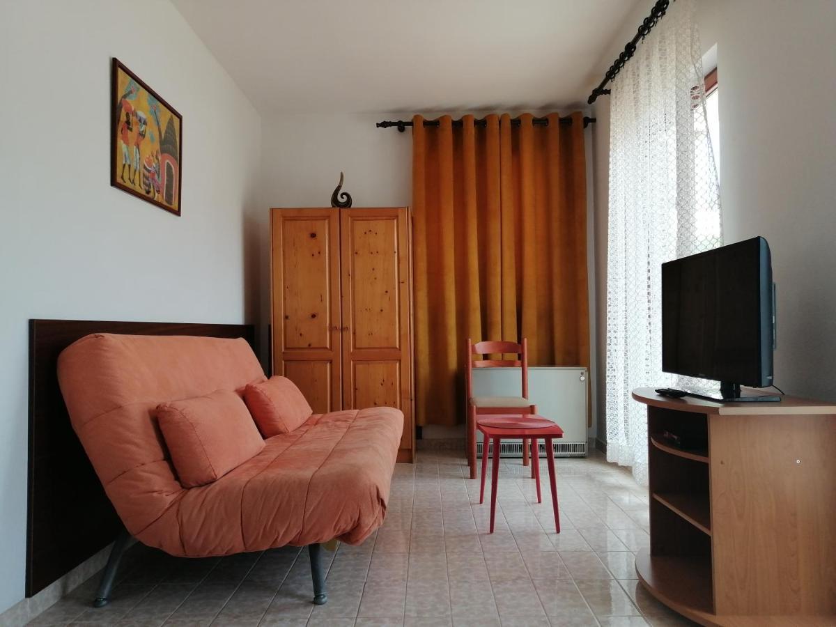 Lovely Apartment With Big Terrace In Будва Экстерьер фото